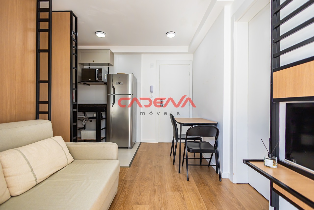 Studio à venda no Mercês: 