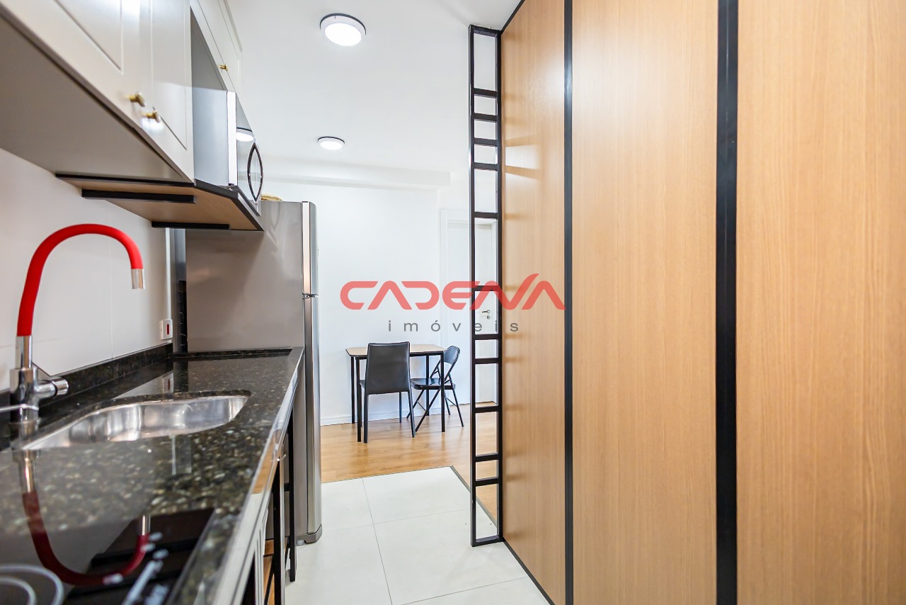 Studio à venda no Mercês: 