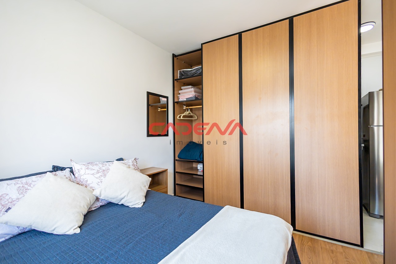 Studio à venda no Mercês: 