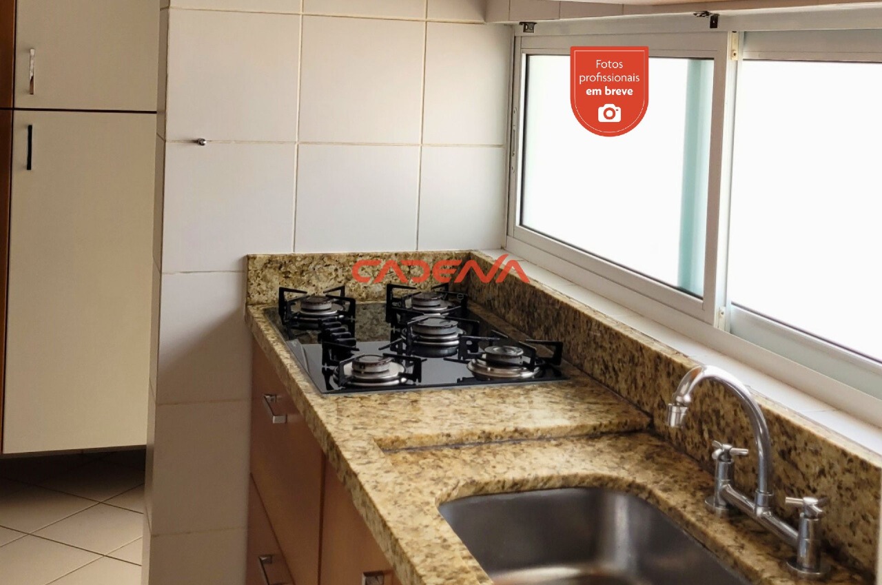 Casa em condomínio fechado para aluguel no Santo Inácio: 