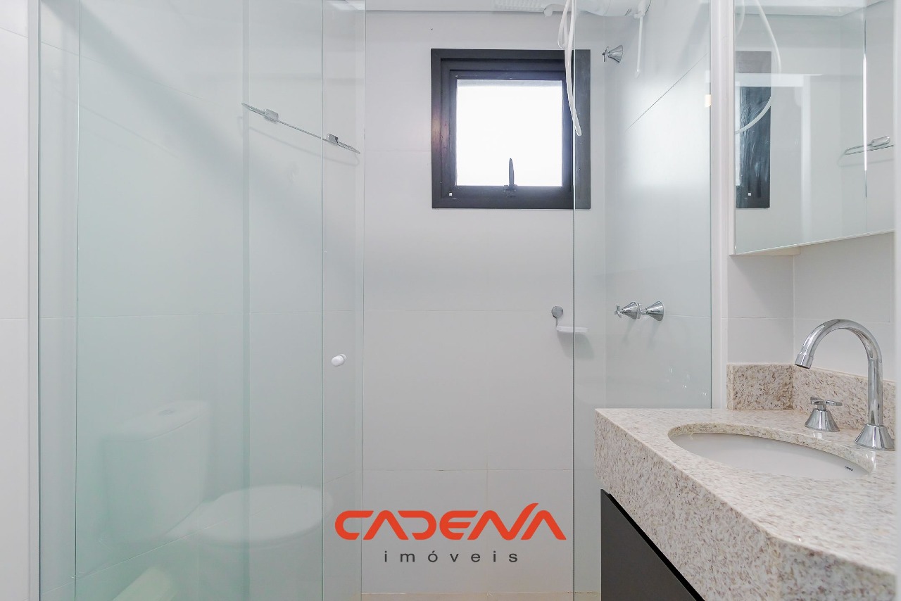 Studio para aluguel no Mercês: 