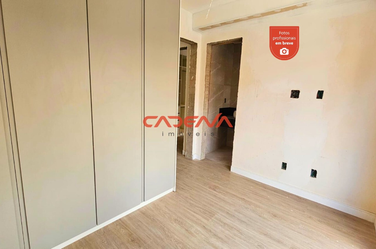 Sobrado para aluguel no Santa Felicidade: 