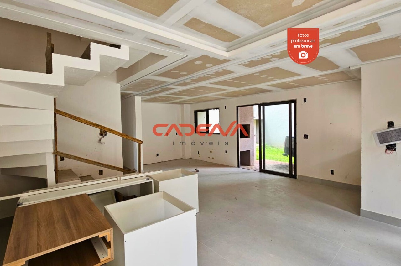 Sobrado para aluguel no Santa Felicidade: 