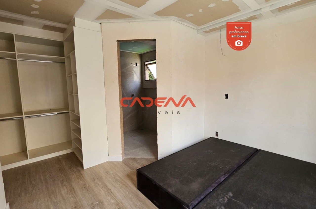 Sobrado para aluguel no Santa Felicidade: 