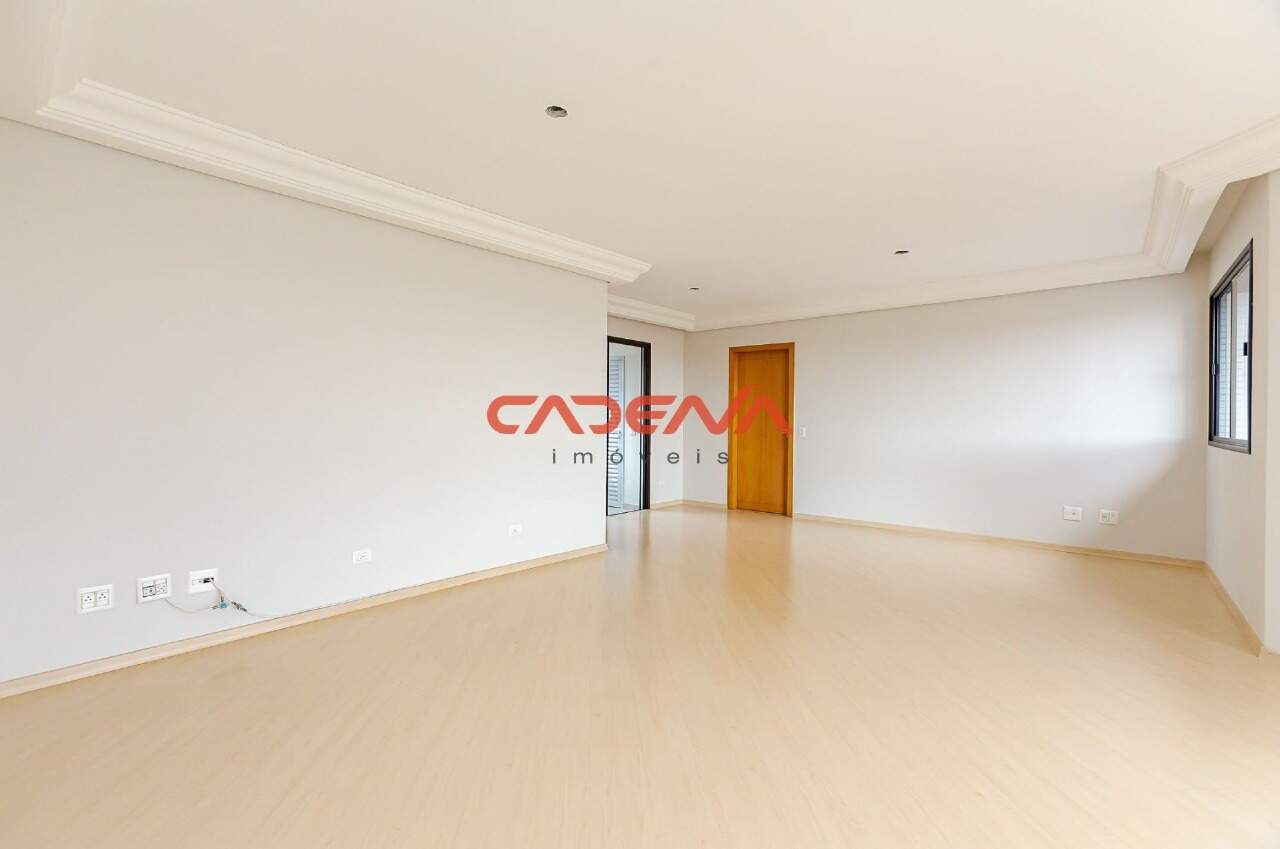 Apartamento à venda no Juvevê: 
