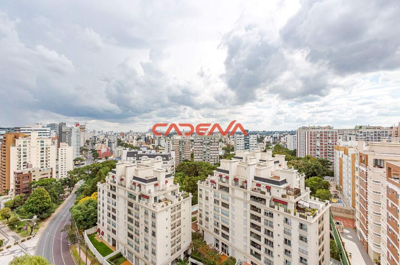Apartamento à venda no Juvevê: 