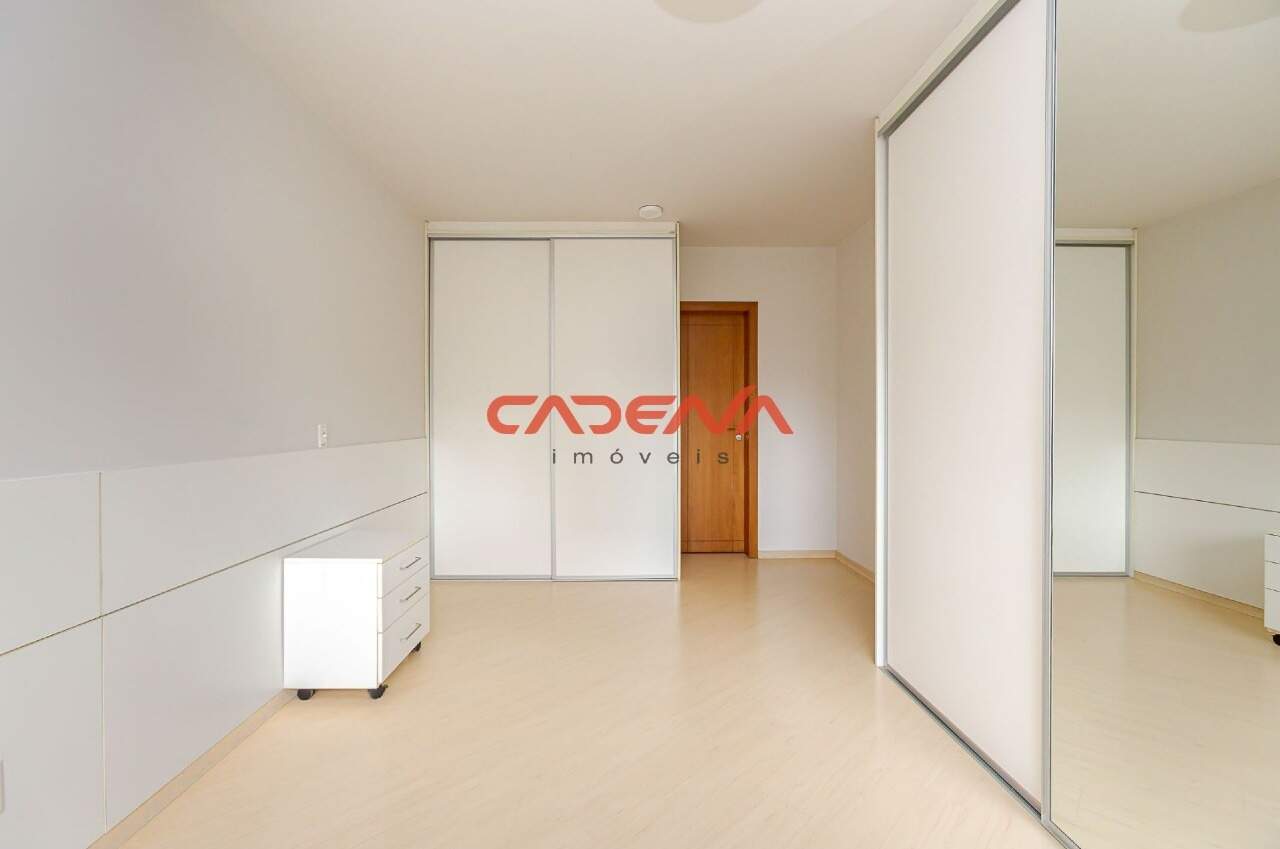 Apartamento à venda no Juvevê: 