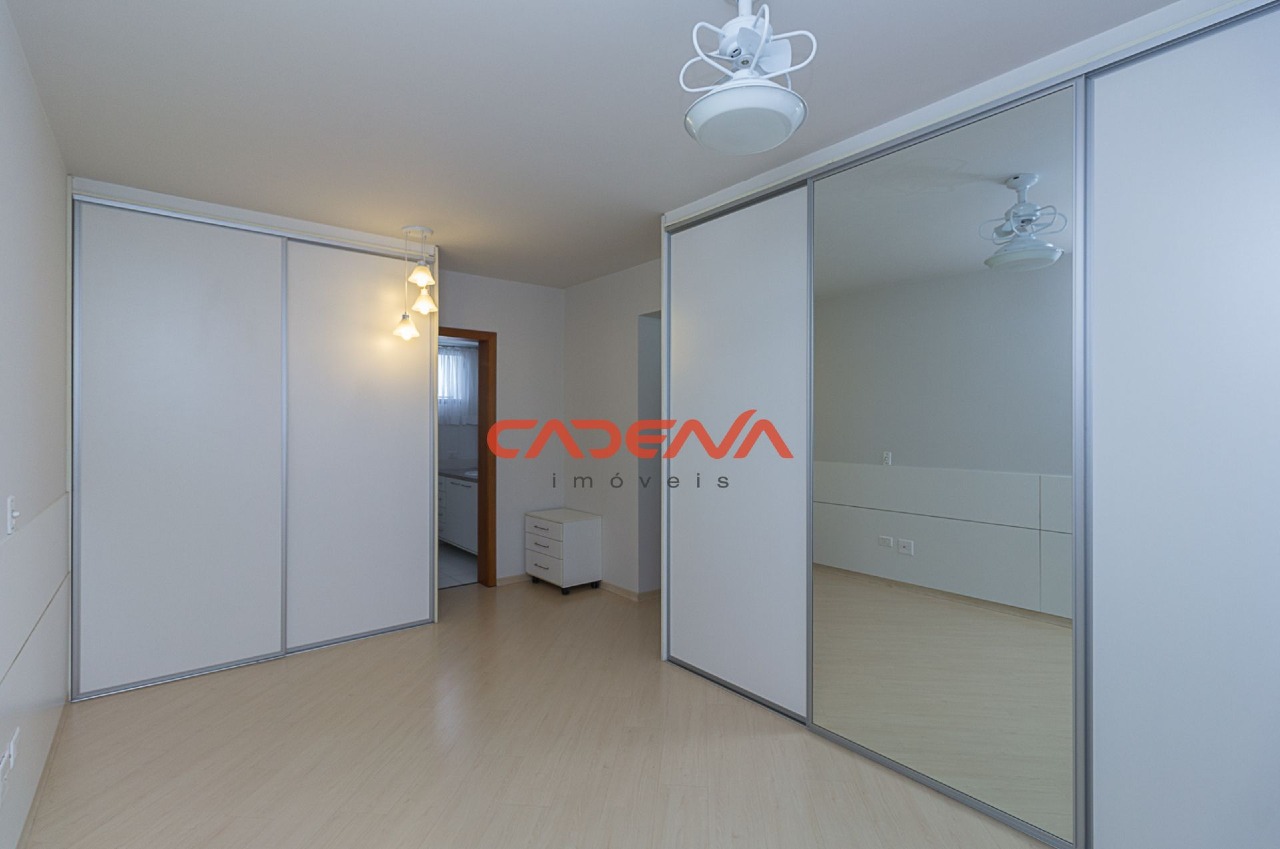 Apartamento à venda no Juvevê: 