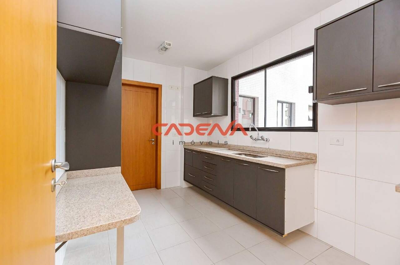 Apartamento à venda no Juvevê: 