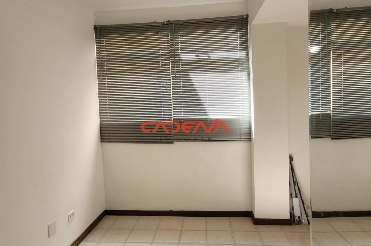 Sala para aluguel no Bacacheri: 