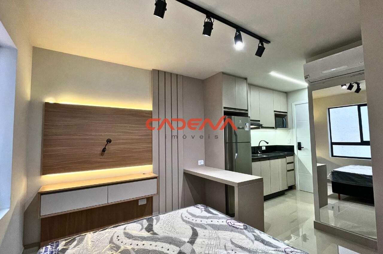 Studio para aluguel no Centro: 