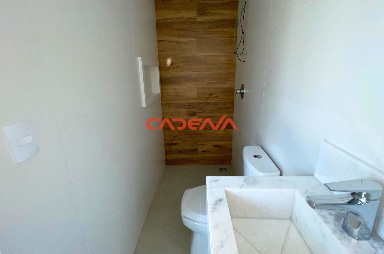 Sobrado à venda no Mercês: 