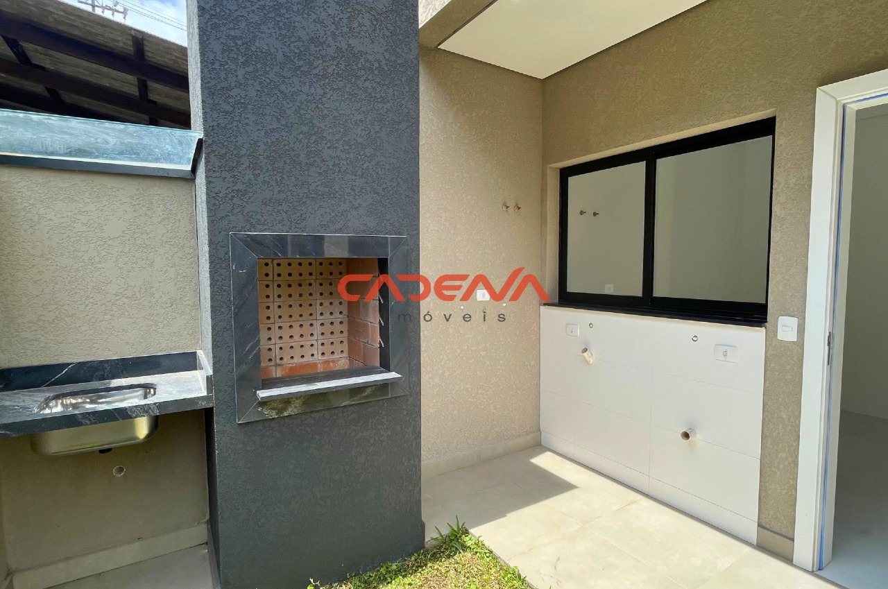 Sobrado à venda no Mercês: 