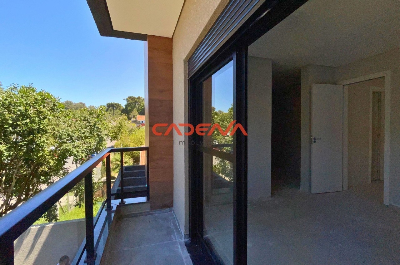 Sobrado à venda no Mercês: 