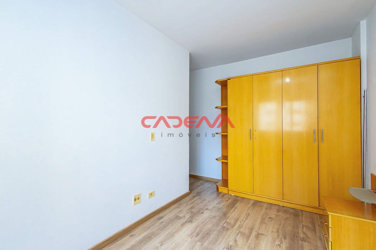 Apartamento para aluguel no Portão: 