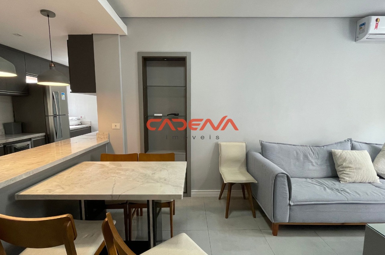 Apartamento para aluguel no Centro: 