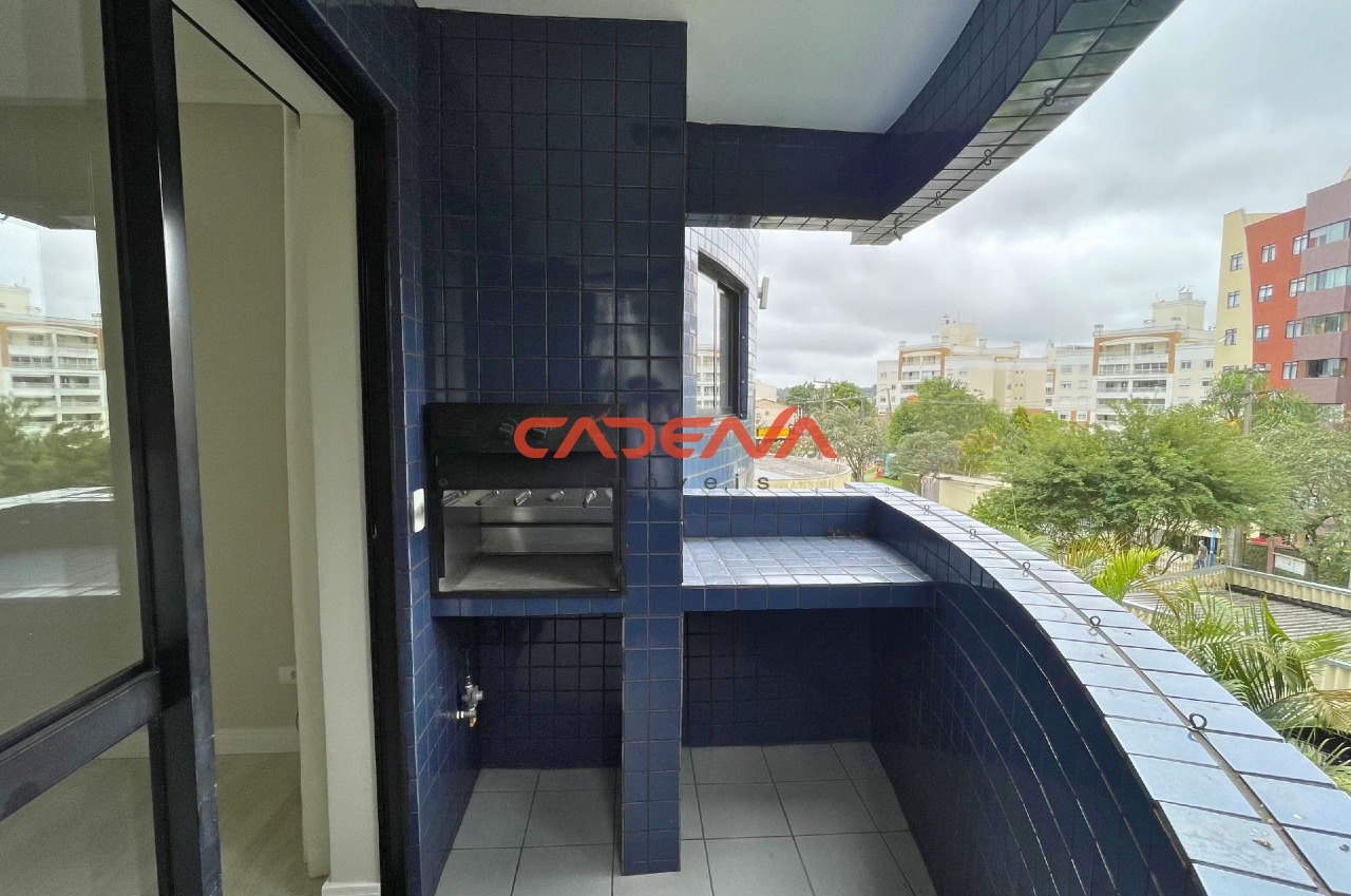 Apartamento para aluguel no Campo Comprido: 