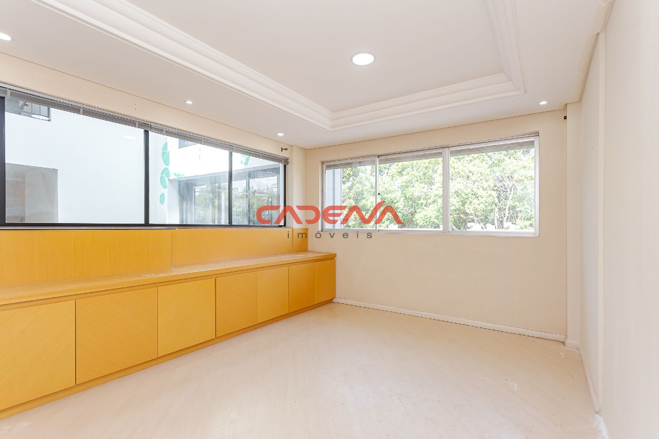 Sala à venda no Alto da Glória: 