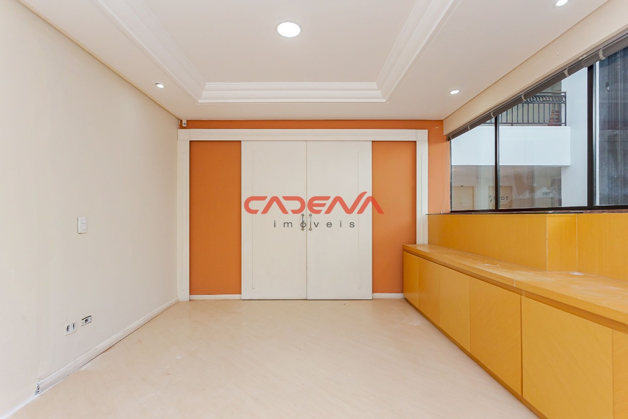 Sala à venda no Alto da Glória: 