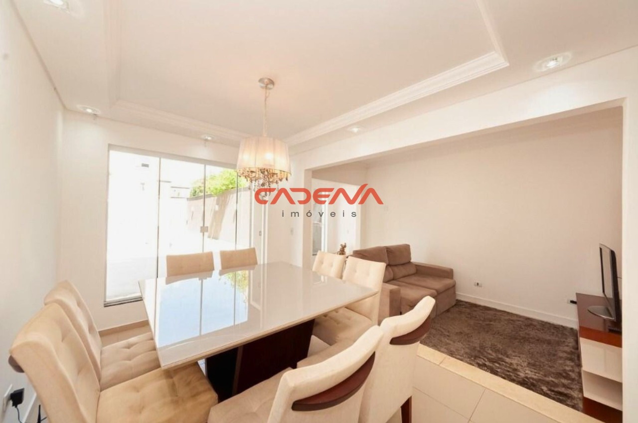 Sobrado para aluguel no Parolin: 