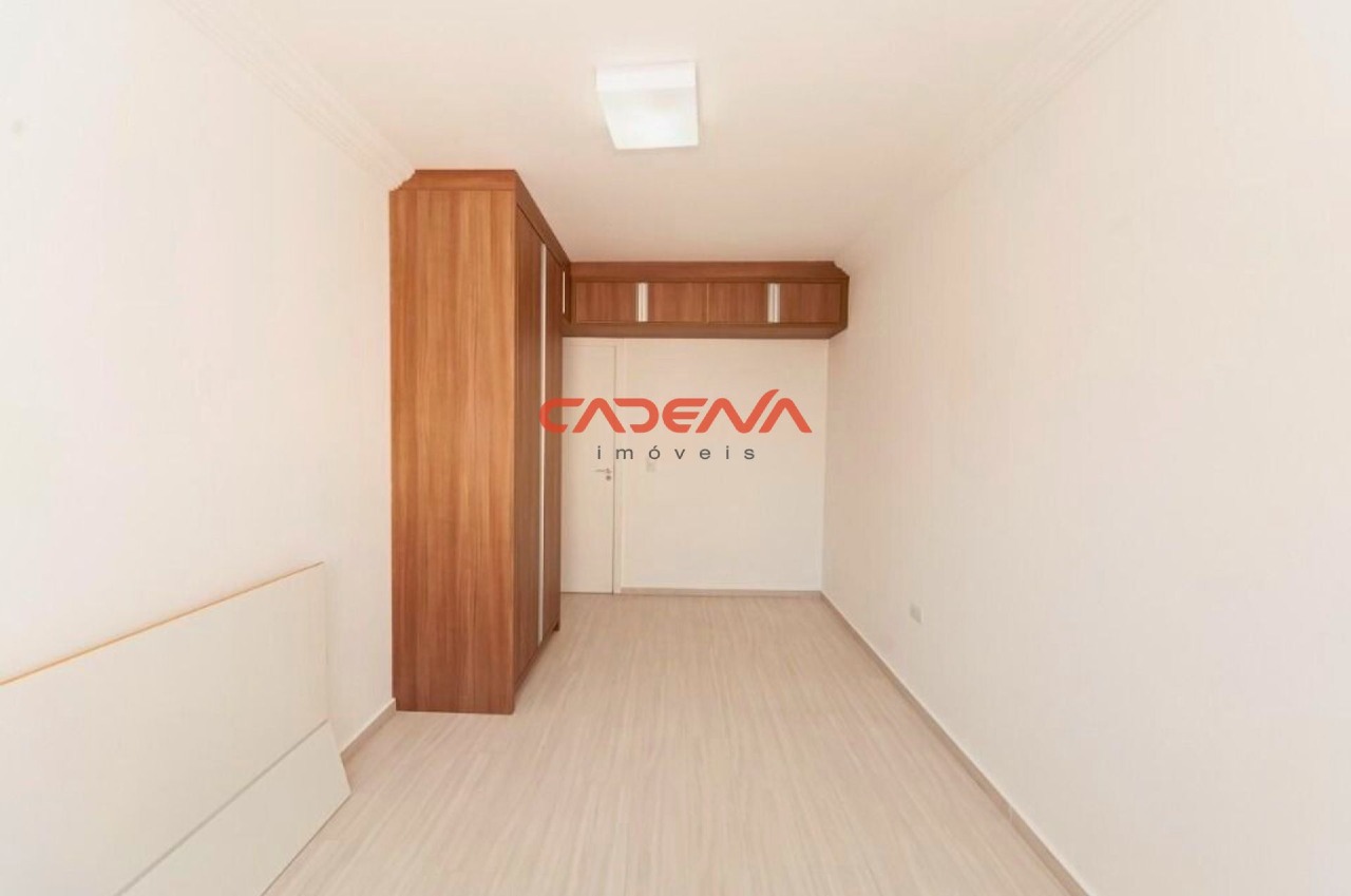 Sobrado para aluguel no Parolin: 