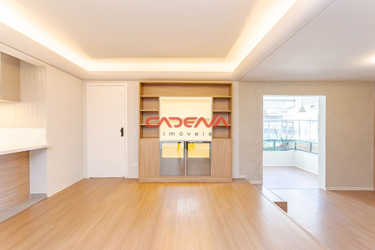 Apartamento para aluguel no Batel: 