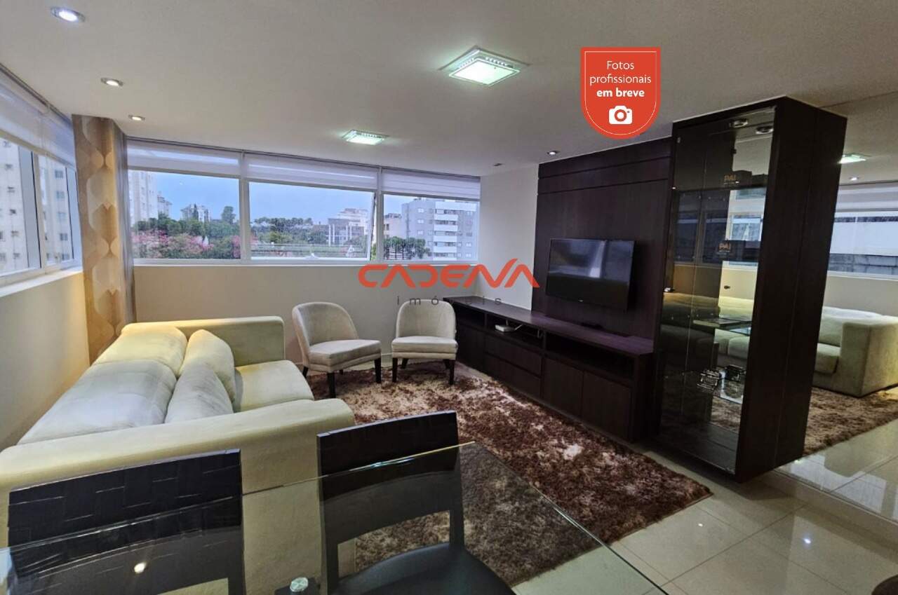 Apartamento para aluguel no Centro Cívico: 