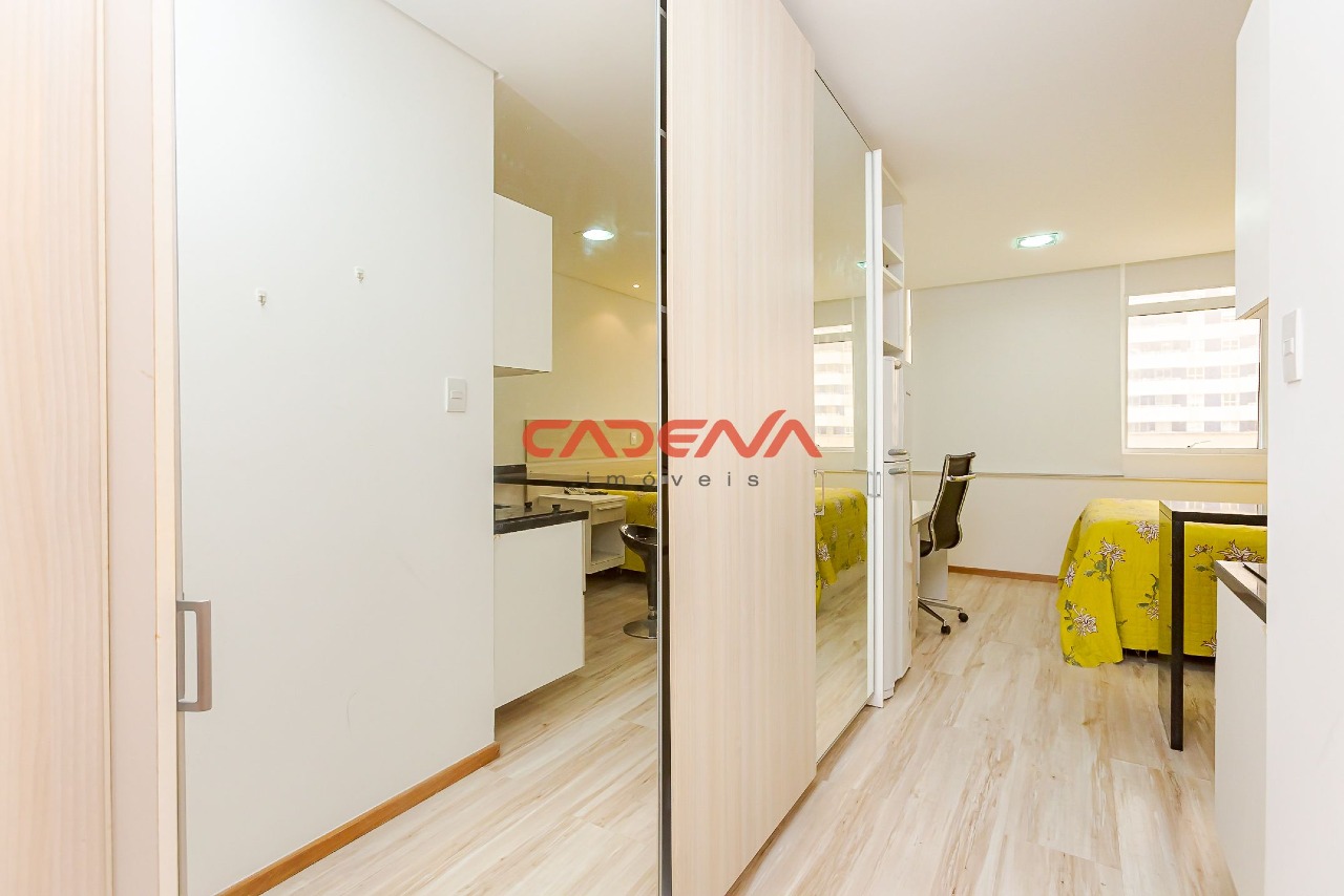 Studio à venda no Centro: 