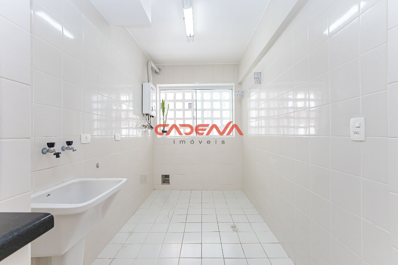 Apartamento à venda no Cabral: 