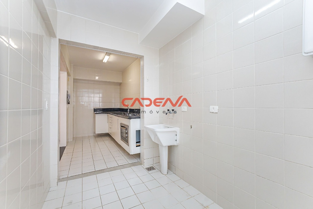 Apartamento à venda no Cabral: 