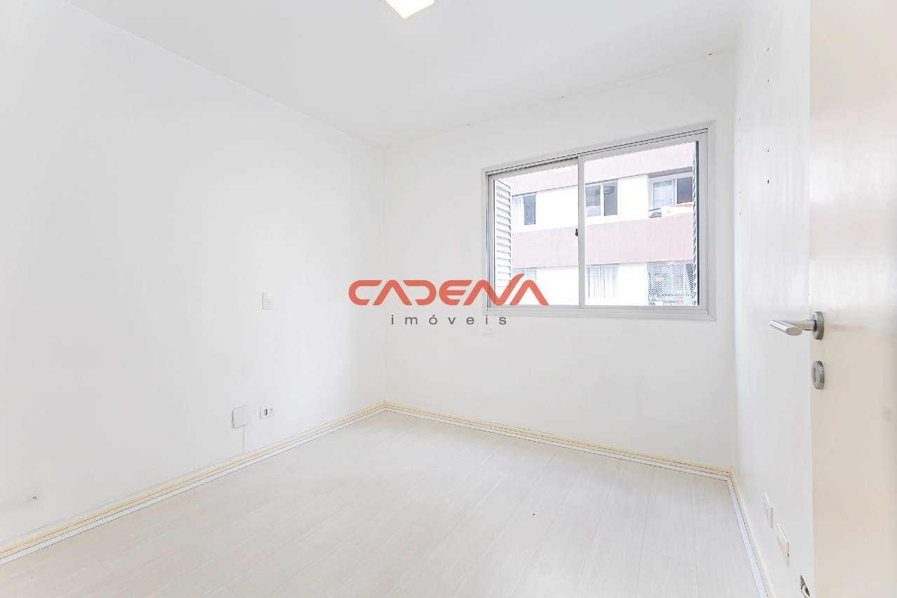 Apartamento à venda no Cabral: 