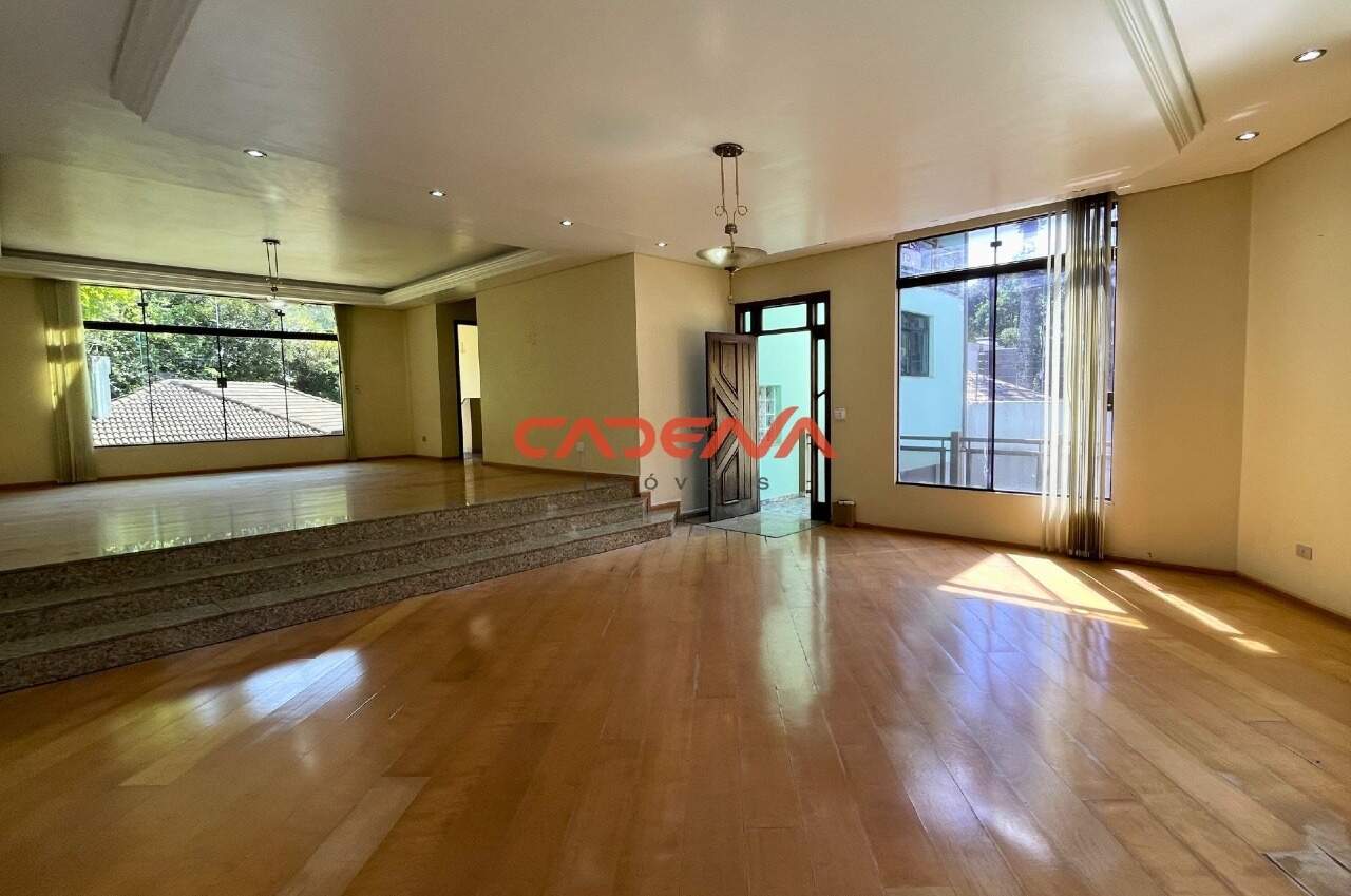 Casa à venda no Campo Comprido: 