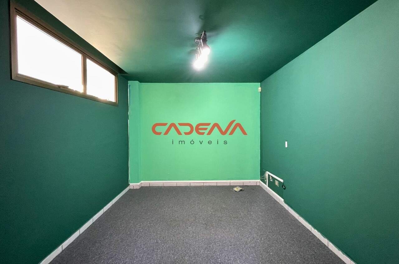 Casa à venda no Campo Comprido: 