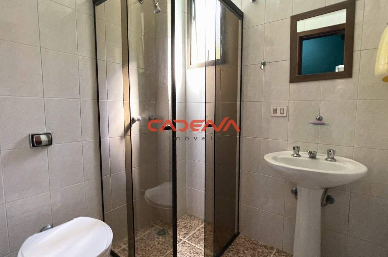 Casa à venda no Campo Comprido: 