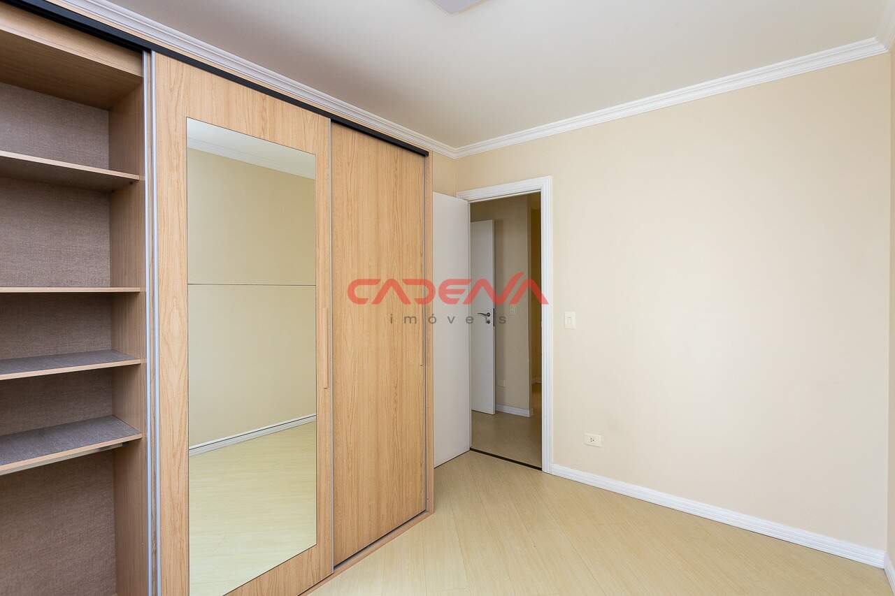 Apartamento para aluguel no Mossunguê: 