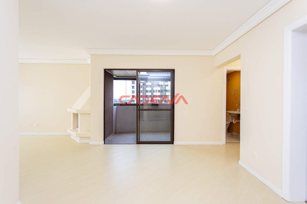Apartamento para aluguel no Mossunguê: 