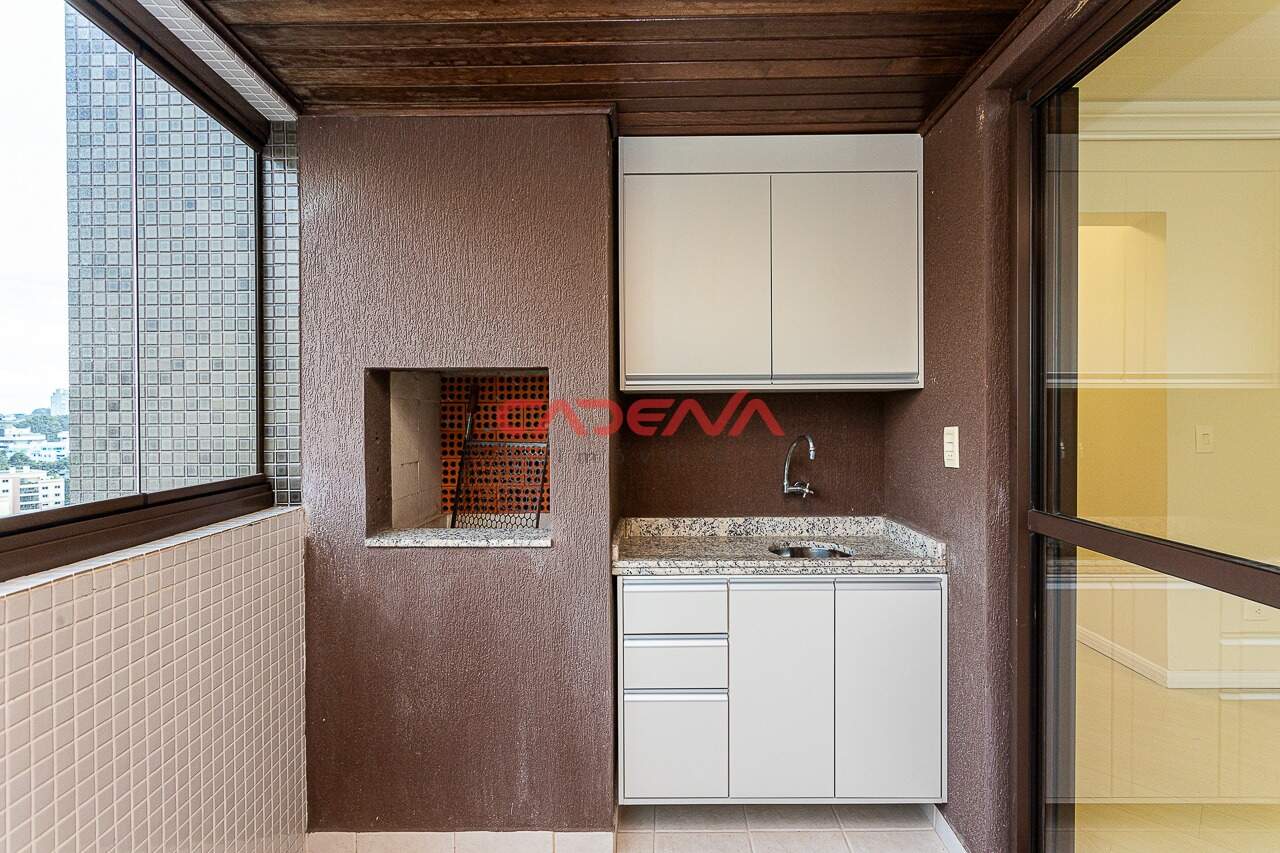 Apartamento para aluguel no Mossunguê: 
