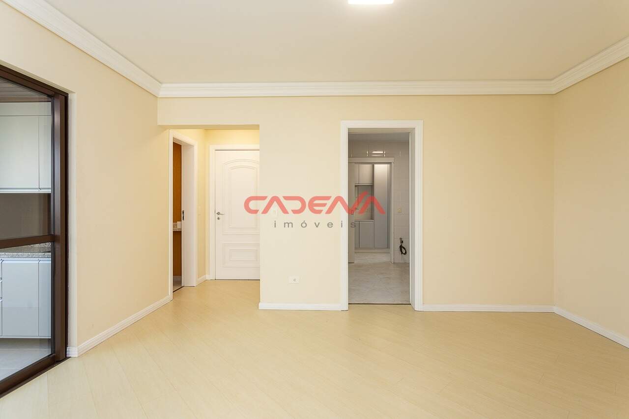 Apartamento para aluguel no Mossunguê: 