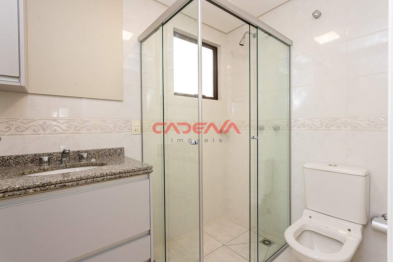 Apartamento para aluguel no Mossunguê: 