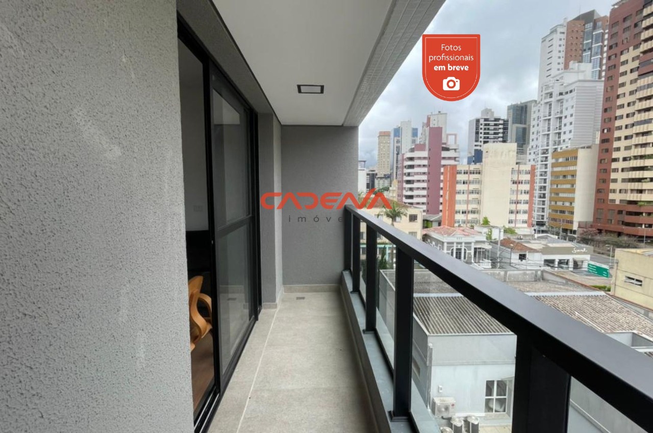 Apartamento para aluguel no Batel: 