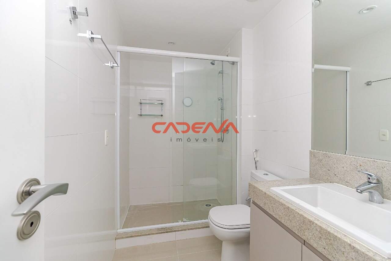 Apartamento para aluguel no Batel: 