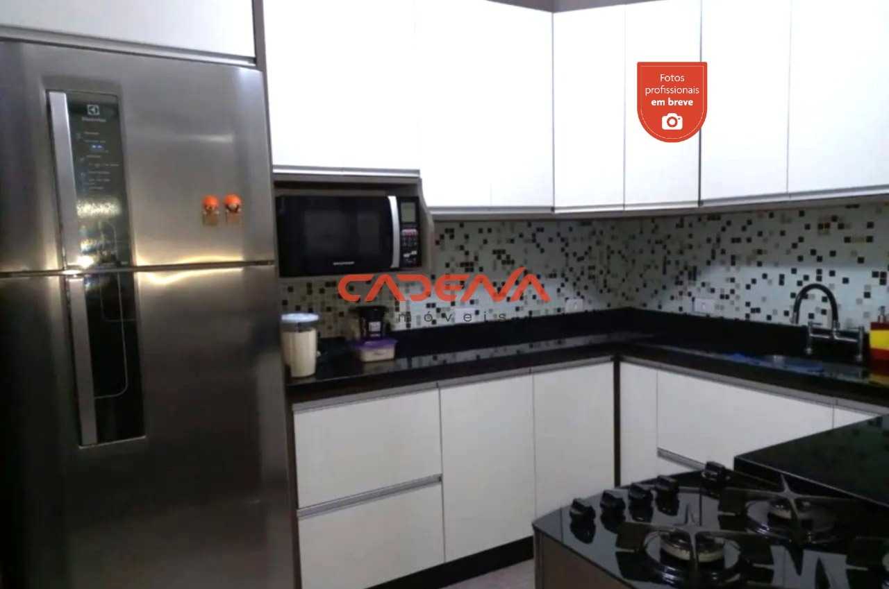 Apartamento à venda no Novo Mundo: 