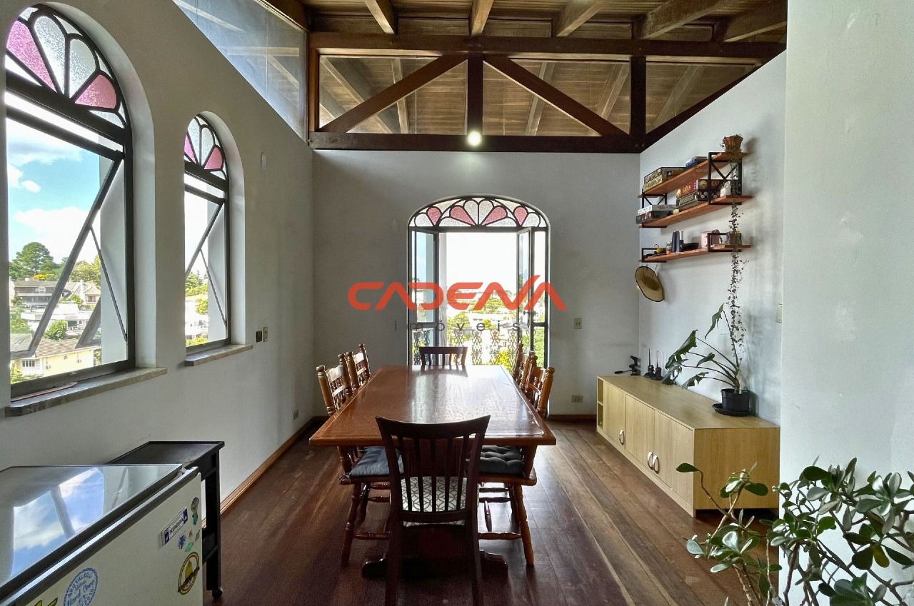 Casa à venda no Vista Alegre: 