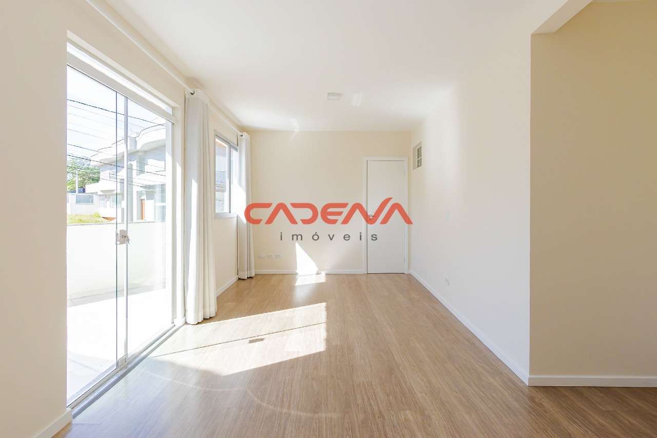 Casa em condomínio fechado para aluguel no Santo Inácio: 