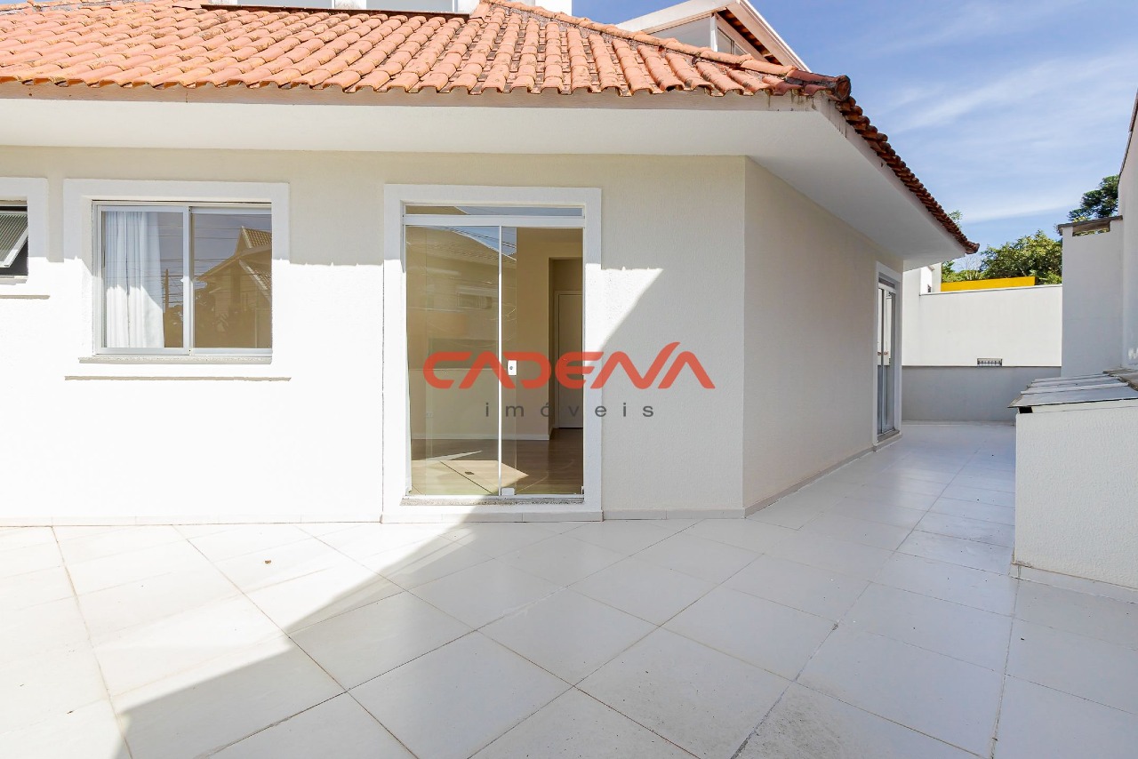 Casa em condomínio fechado para aluguel no Santo Inácio: 