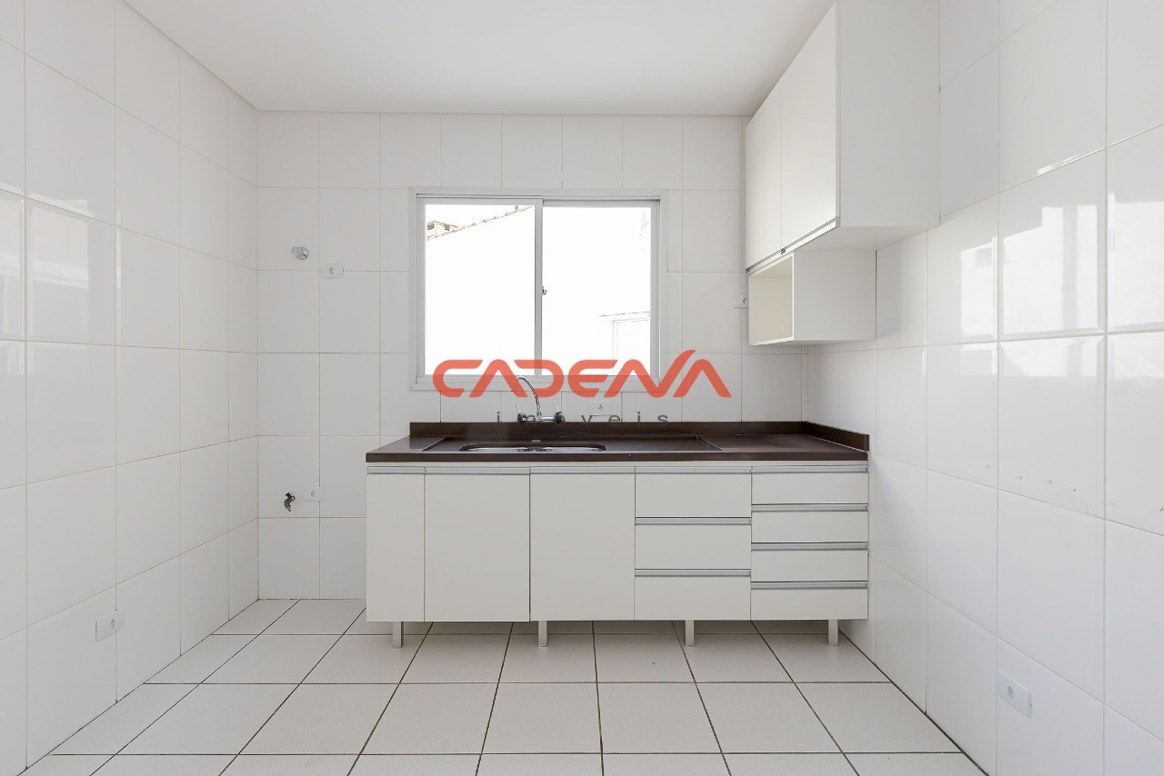 Casa em condomínio fechado para aluguel no Santo Inácio: 