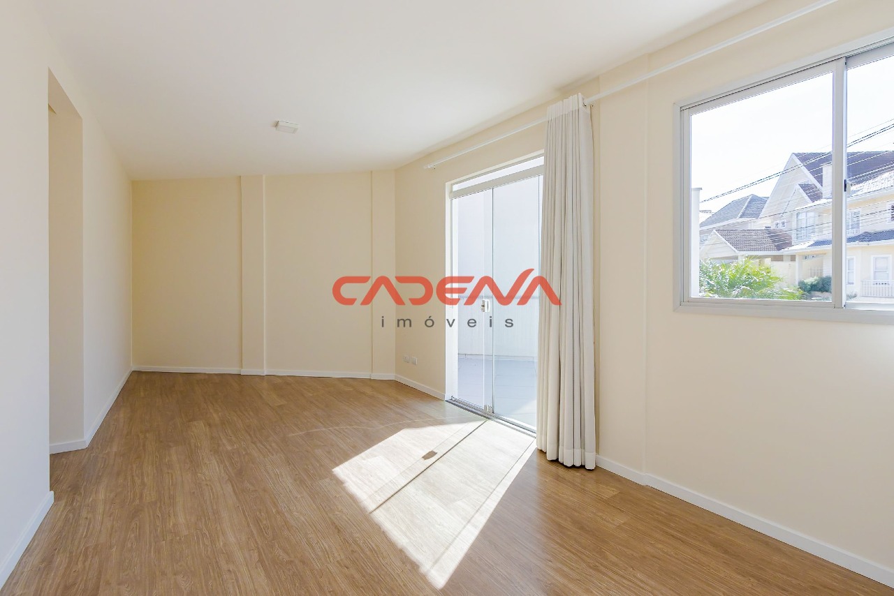 Casa em condomínio fechado para aluguel no Santo Inácio: 