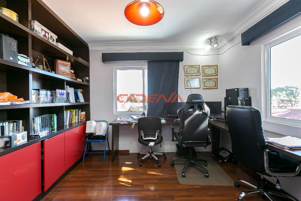 Casa à venda no Tarumã: 