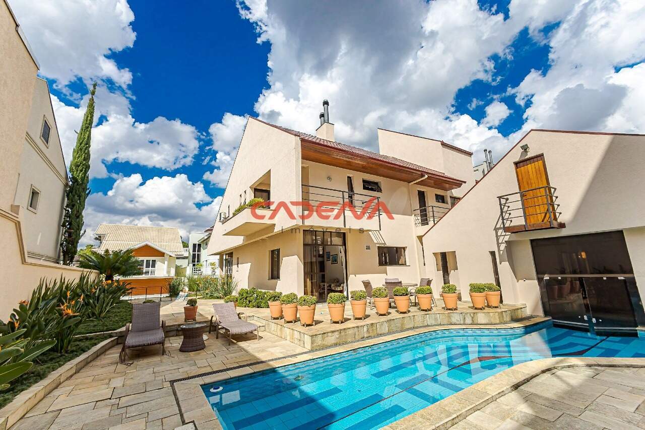 Casa em condomínio fechado à venda no Seminário: 