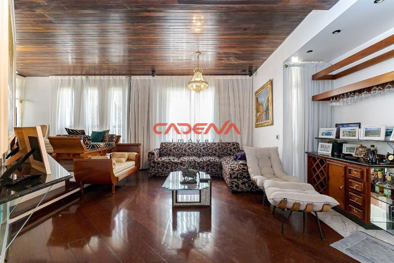 Casa em condomínio fechado à venda no Seminário: 